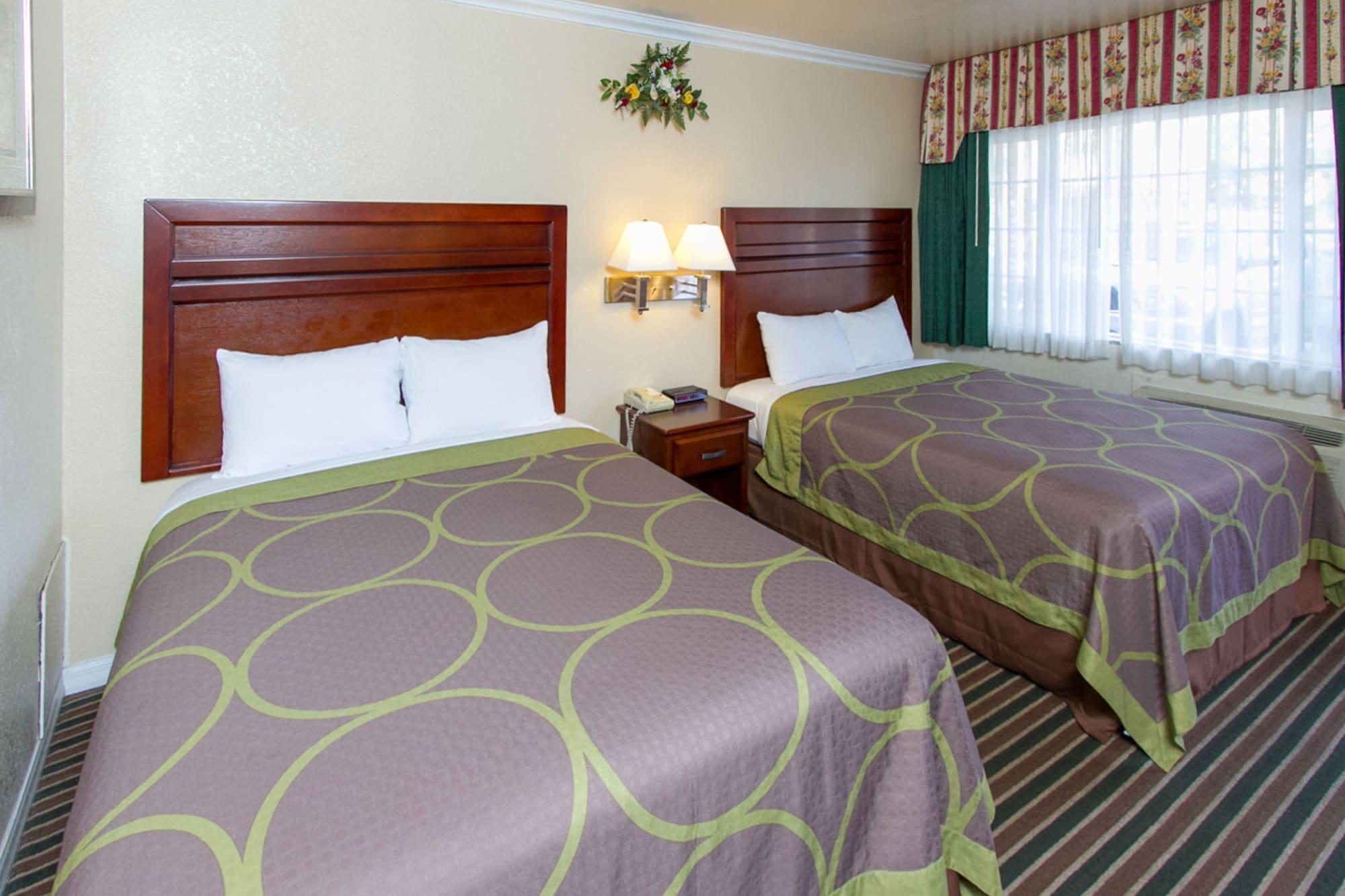 Surestay By Best Western Fresno Central Екстер'єр фото