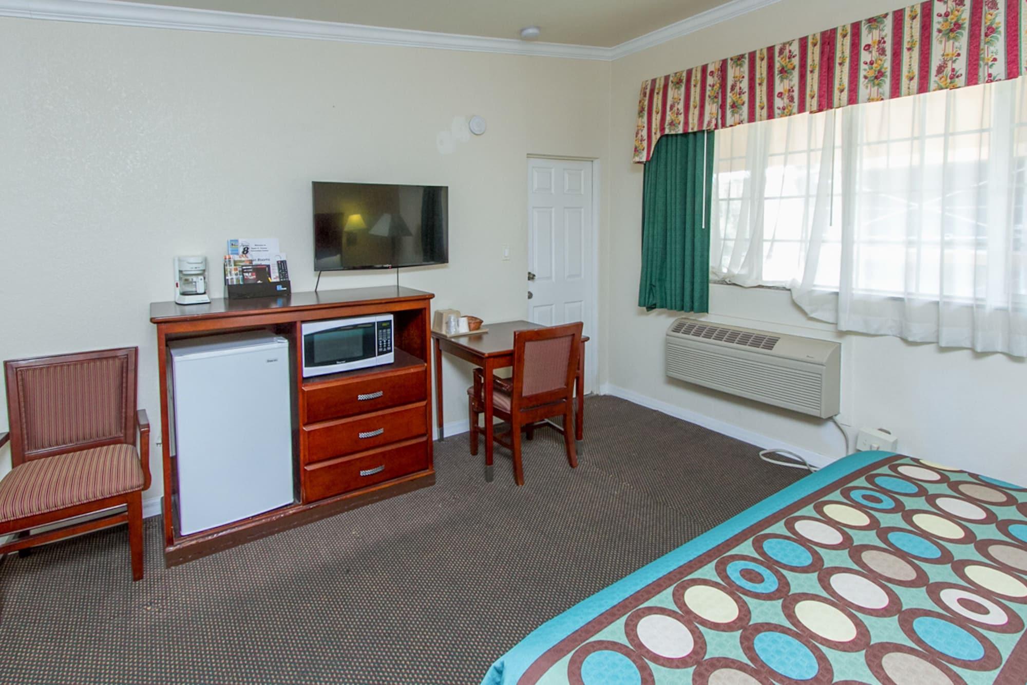 Surestay By Best Western Fresno Central Екстер'єр фото